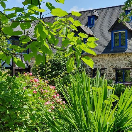 Maison En Pierre Dans Son Nid De Verdure Roz-Landrieux Εξωτερικό φωτογραφία