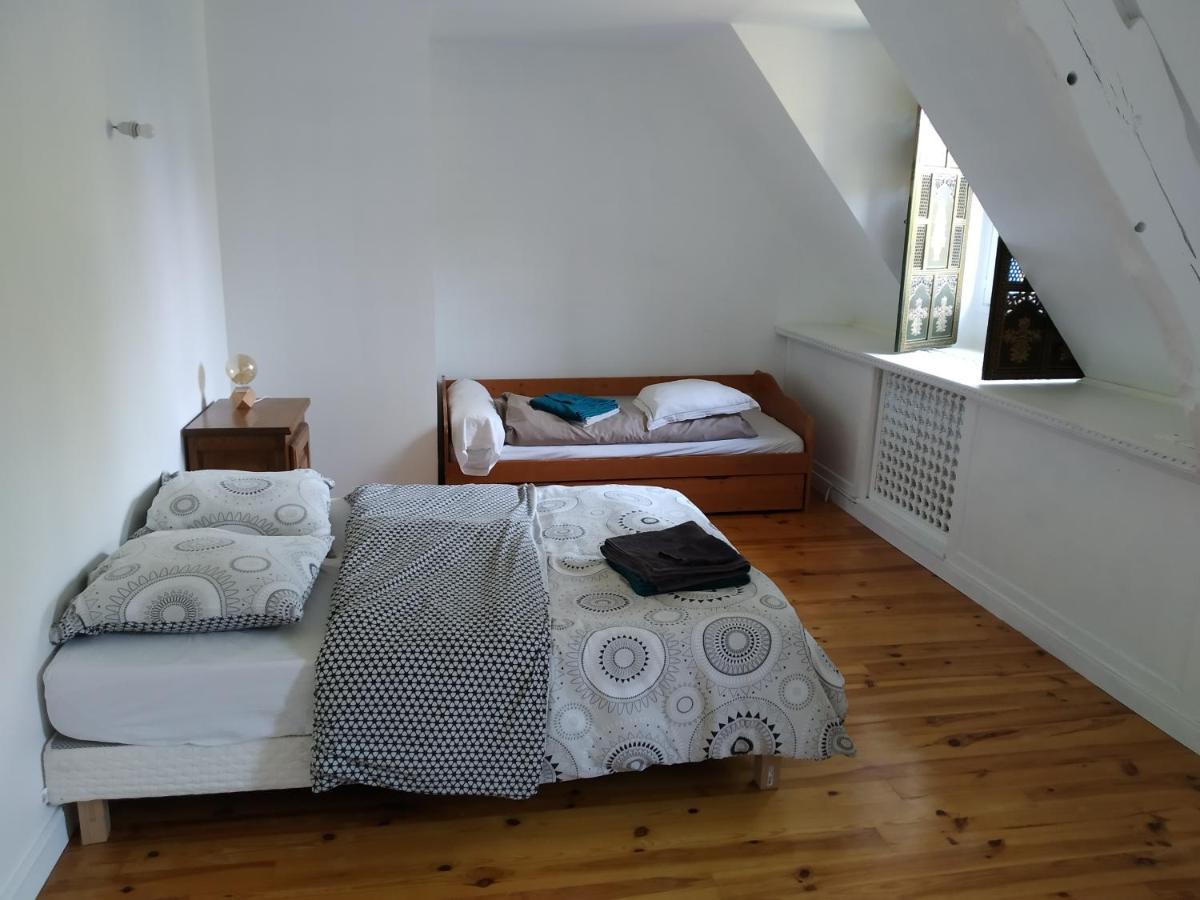 Maison En Pierre Dans Son Nid De Verdure Roz-Landrieux Εξωτερικό φωτογραφία